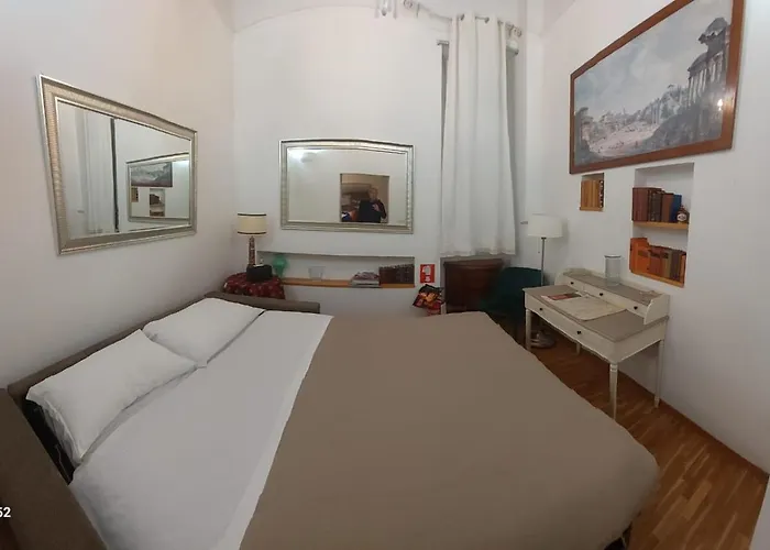 Cozy Navona Apartment